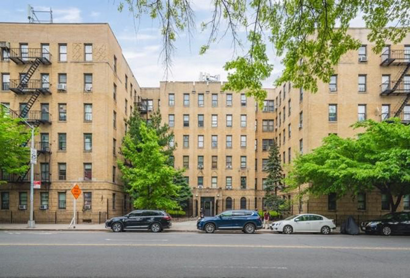 Myerow, Glasser and Fusco of Marcus & Millichap sell 1776 Castle Hill Ave. for $7.5 million